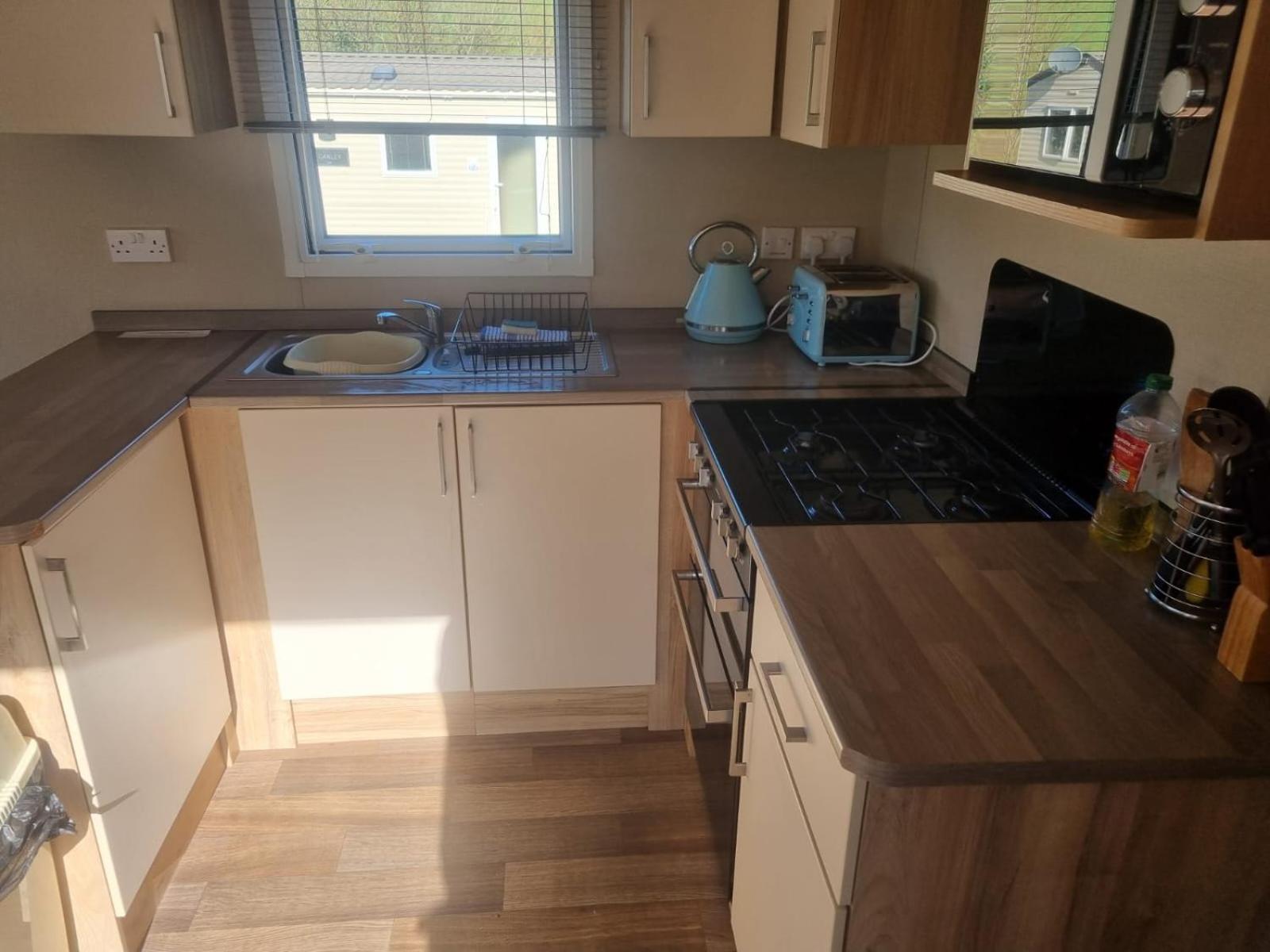 Newquay Bay Porth Caravan - 6 Berth Exterior photo
