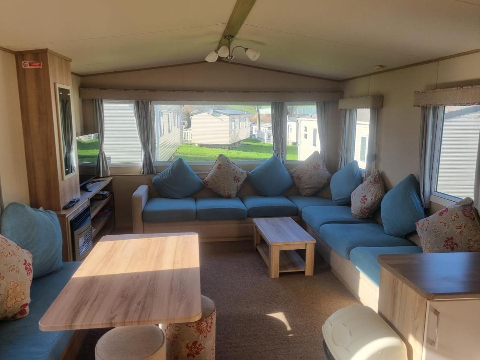 Newquay Bay Porth Caravan - 6 Berth Exterior photo
